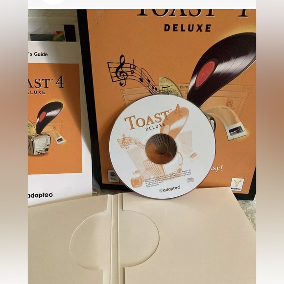 Adaptec Toast 4 Deluxe Software for Mac Big Box CD Recording - Picture 5 of 13